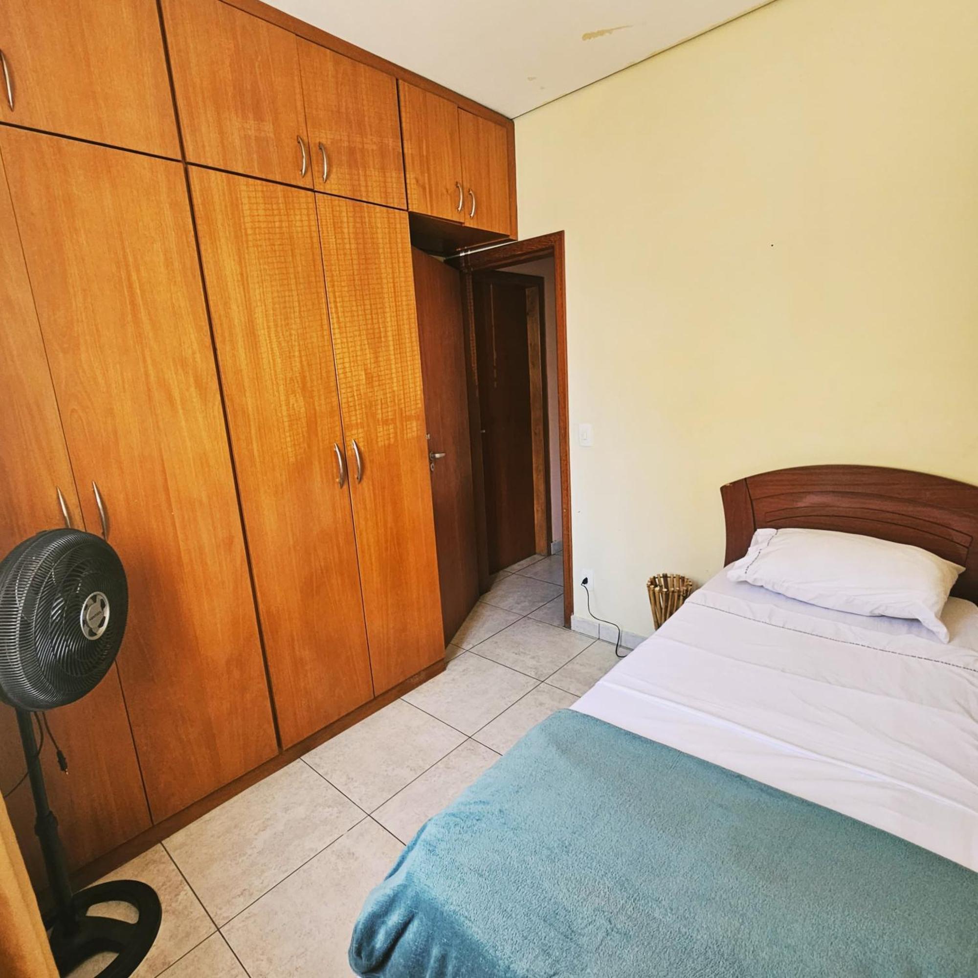 Poente Hostel 贝洛哈里桑塔 外观 照片